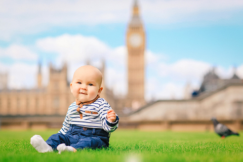 baby boy kids family London photo shoot photographer Westminster Big Ben Tower Bridge (25)