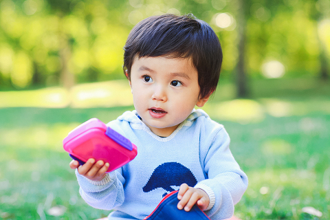 Family kids toddler children photographer London Green park (14)