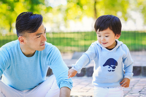 Family kids toddler children photographer London Green park (7)