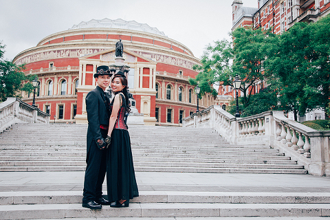 london engagement cosplay pre wedding vintage fantasy autumn photo shoot kynance mews kensington (13)