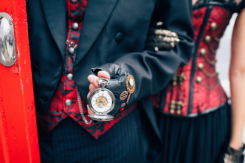 london engagement cosplay pre wedding vintage fantasy autumn photo shoot kynance mews kensington (16)