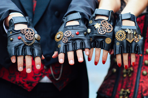 london engagement cosplay pre wedding vintage fantasy autumn photo shoot kynance mews kensington (2)