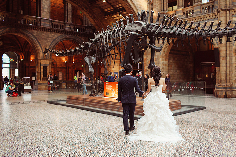 engagement pre wedding photographer London Kensington Natural history museum rainy day couple  (24)