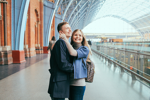 engagement love story couples pre wedding photo shoot London Kings Cross st Pancras station (16)