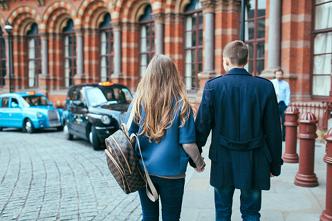 engagement love story couples pre wedding photo shoot London Kings Cross st Pancras station (22)