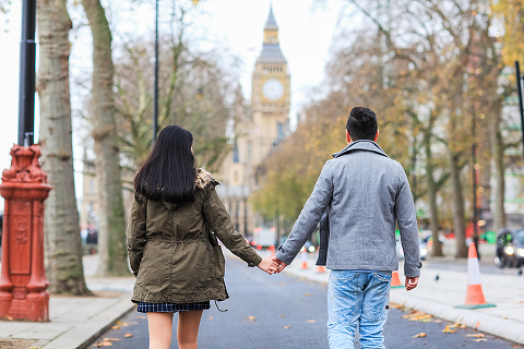 pre wedding engagement photography london Big Ben Westminster winter couples love story (11)