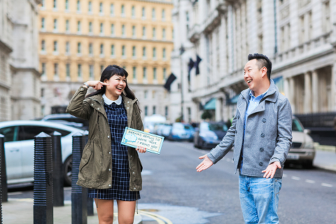 pre wedding engagement photography london Big Ben Westminster winter couples love story (9)