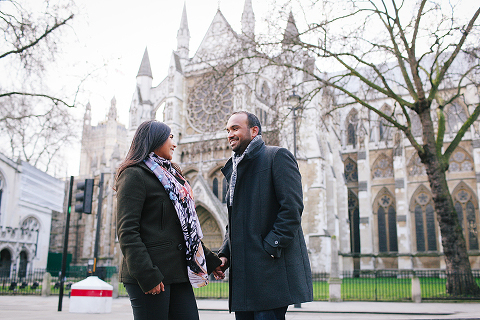 winter London outdoor couples Valentines day photo shoot engagement Westminster Big Ben tower Bridge (15)