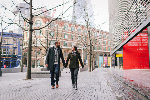 winter London outdoor couples Valentines day photo shoot engagement Westminster Big Ben tower Bridge (18)
