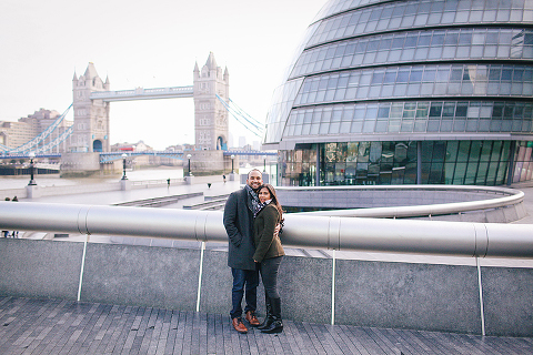 winter London outdoor couples Valentines day photo shoot engagement Westminster Big Ben tower Bridge (20)