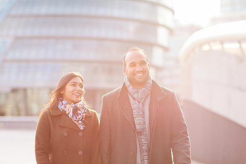 winter London outdoor couples Valentines day photo shoot engagement Westminster Big Ben tower Bridge (28)