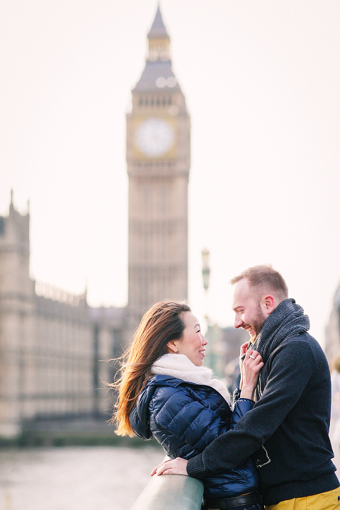 valentines day love couples engagement photo shoot London balloons piccadilly westminster big ben spring park yellow (48)