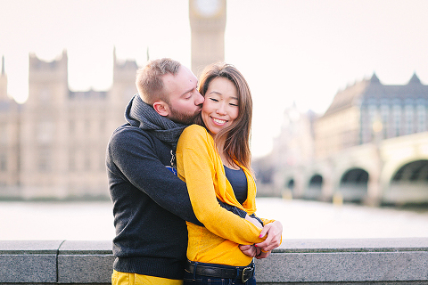valentines day love couples engagement photo shoot London balloons piccadilly westminster big ben spring park yellow (56)