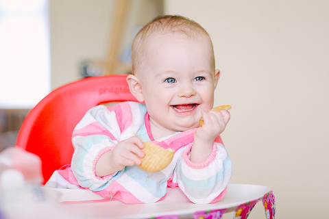 baby girl first birthday family photo shoot indoor London (16)