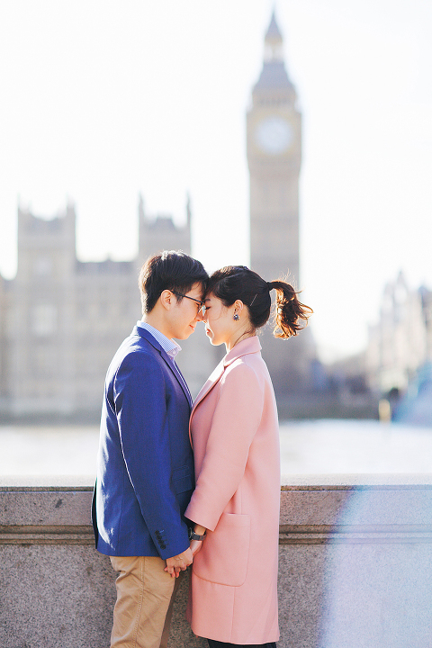engagement couples pre wedding love story London spring photo shoot westminster big ben st james park piccadilly trafalgar square (11)