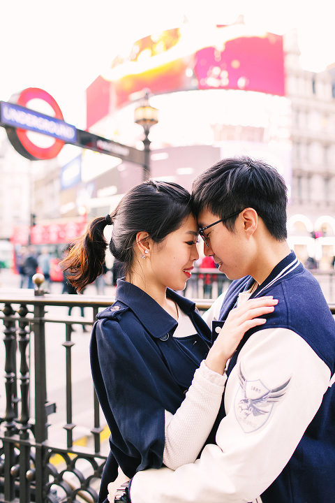 engagement couples pre wedding love story London spring photo shoot westminster big ben st james park piccadilly trafalgar square (53)