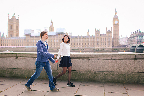 couples engagement outdoor London westminster big ben photo shoot (9)