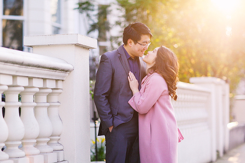 south kensington london spring magnolia natural history museum notting hill engagement pre wedding couples photo shoot (31)