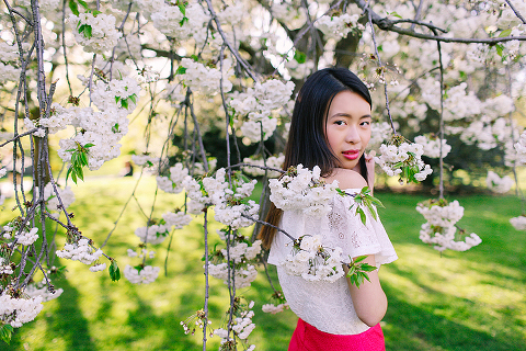 cherry blossom sakura spring london outdoor fashion portrait photoshoot regents park (2)