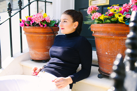 friends girls party outdoor London photo shoot chelsea kings road portrait spring (16)