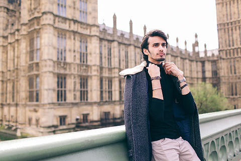 mens fashion portrait outdoor street style london photo shoot westminster big ben piccadilly (14)