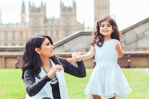 family london outdoor photo shoot photographer big ben westminster pregnancy (5)