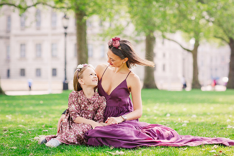 family portrait fashion photoshoot london westminster big ben summer dress (25)