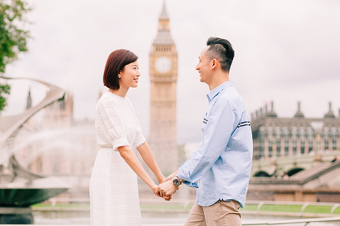 family photographer london outdoor photo shoot Westminster Big Ben summer (4)
