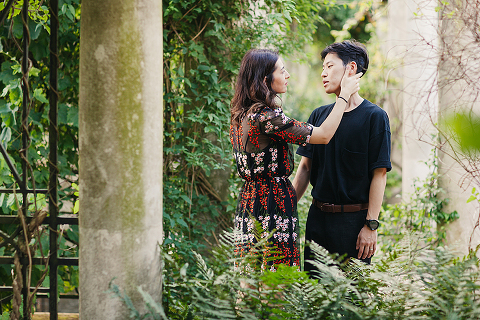 Hampstead Pergola and Hill Gardens hampstead heath park London engagement love couples shoot summer boho pre wedding (2)