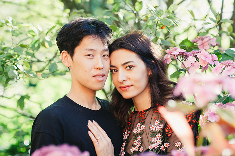 Hampstead Pergola and Hill Gardens hampstead heath park London engagement love couples shoot summer boho pre wedding (36)