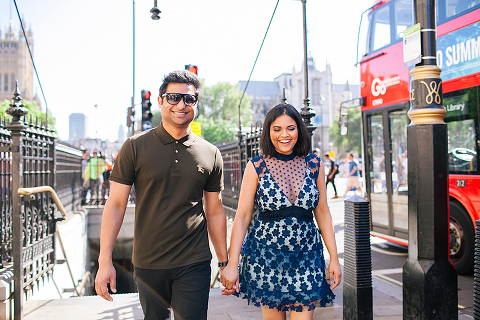 couples anniversary engagement london photo shoot westminster notting hill love summer (20)