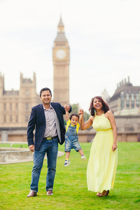 westminster-london-family-photographer-summer-big-ben-kids-portrait-3