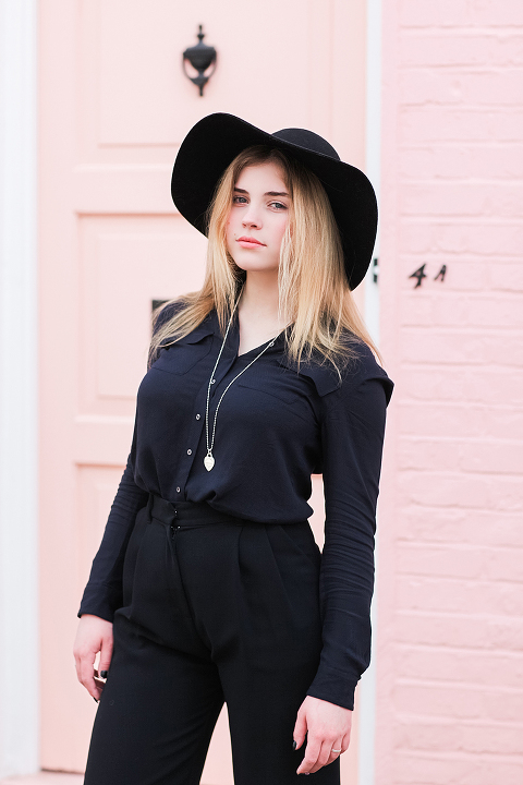 portrait spring photo shoot london cherry blossom pink kensington notting hill street style fashion (13)