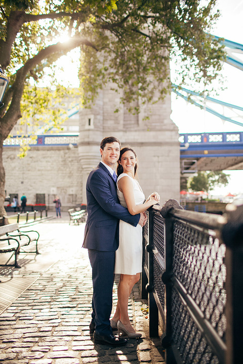 couples photo shoot engagement photographer London Tower Bridge Regents park summer (7)