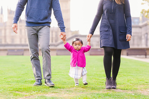 family london photo shoot photographer baby big ben westminster couple (9)