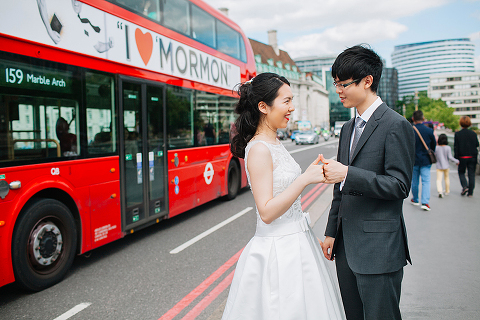 pre wedding photo shoot in London engagement couple summer westminster big ben (18)