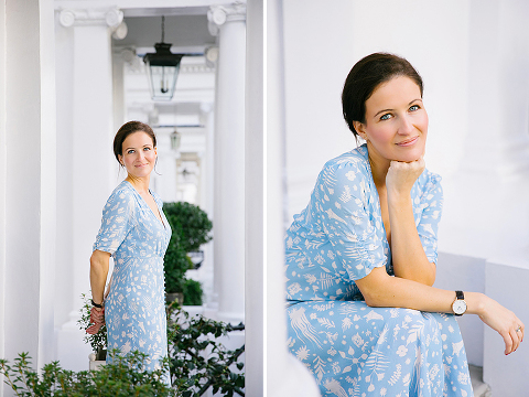 portrait autumn photo shoot london kensington fall red leaves (9)