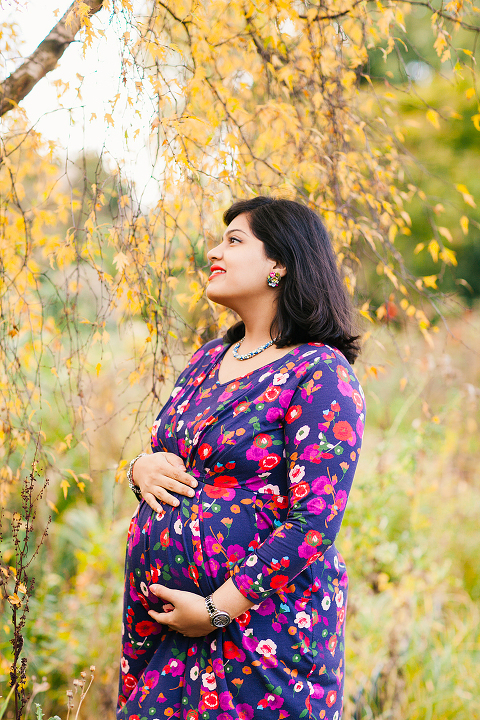 pregnancy maternity autumn couples photoshoot london regent's park queen mary's gardens (15)