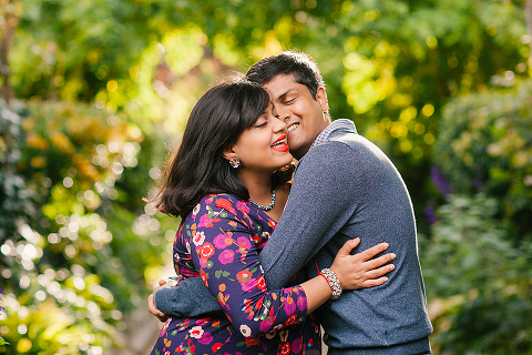 pregnancy maternity autumn couples photoshoot london regent's park queen mary's gardens (22)