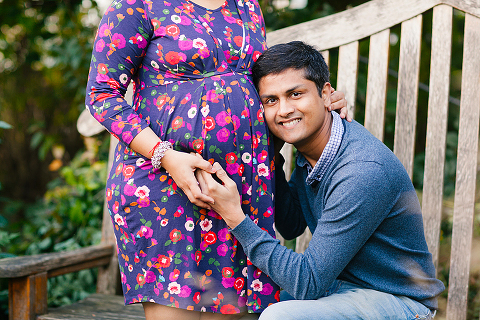 pregnancy maternity autumn couples photoshoot london regent's park queen mary's gardens (25)