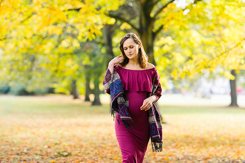 pregnancy maternity autumn fall photo shoot London Kensington Hyde park (23)