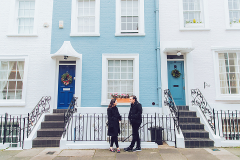 winter christmas couples engagement photo shoot London notting hill fog (1)