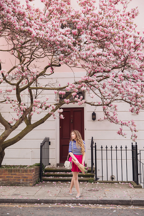 London portrait lifestyle fashion spring pink magnolia blooming photo shoot cute tulips long hair pretty girl (19)
