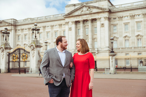 couple love story anniversary photo shoot London Westminster Bridge Red telephone box Big Ben (30)