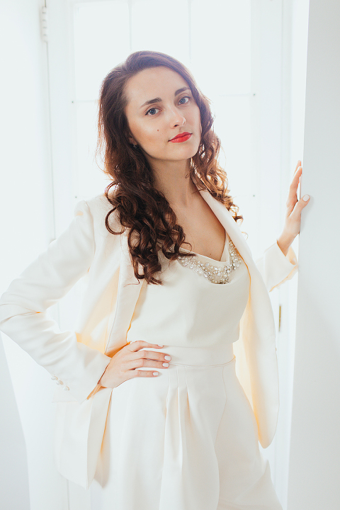 bridal editorial London spring portrait fashion belle and bunty (5)