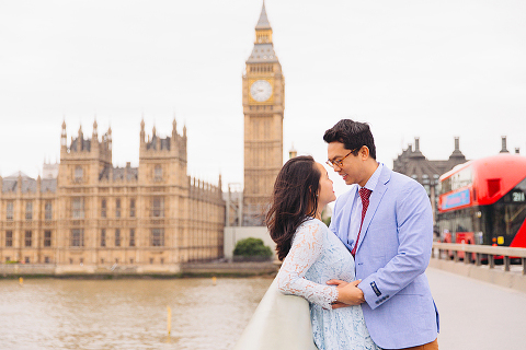 anniversary couples engagement love photo shoot london Big ben Westminster (15)