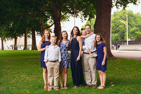 family summer photo shoot london westminster big ben london eye kids portraits (22)