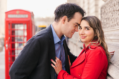 proposal engagement couples pre wedding photo shoot London Westminster Tower Bridge (16)