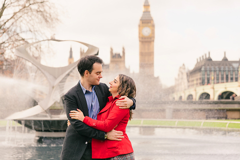 proposal engagement couples pre wedding photo shoot London Westminster Tower Bridge (2)
