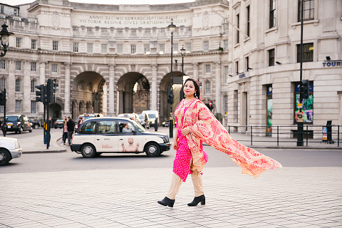 portrait photo shoot in London lifestyle street style Westminster (5)